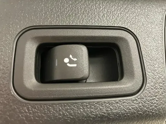 Mercedes-Benz EQB 350