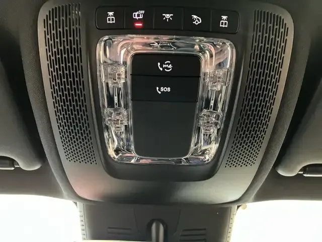 Mercedes-Benz EQB 350