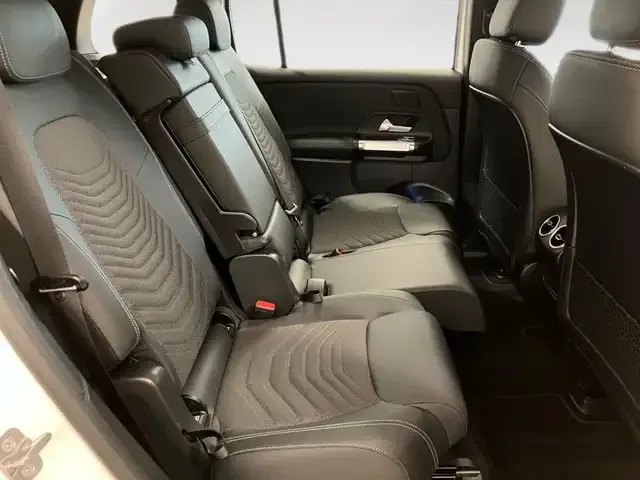 Mercedes-Benz EQB 350
