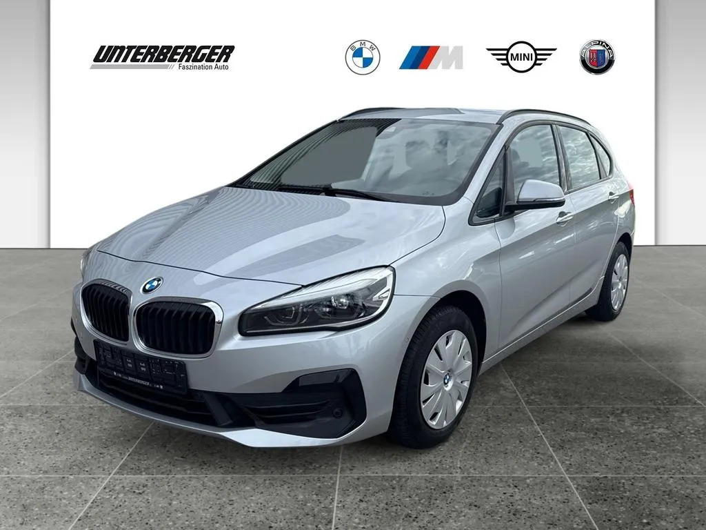 BMW 218