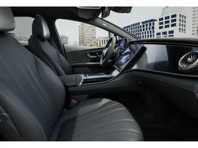Mercedes-Benz EQE 350