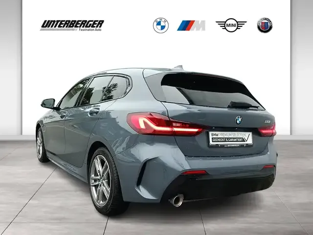 BMW 118