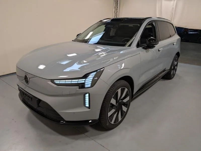 Volvo EX90