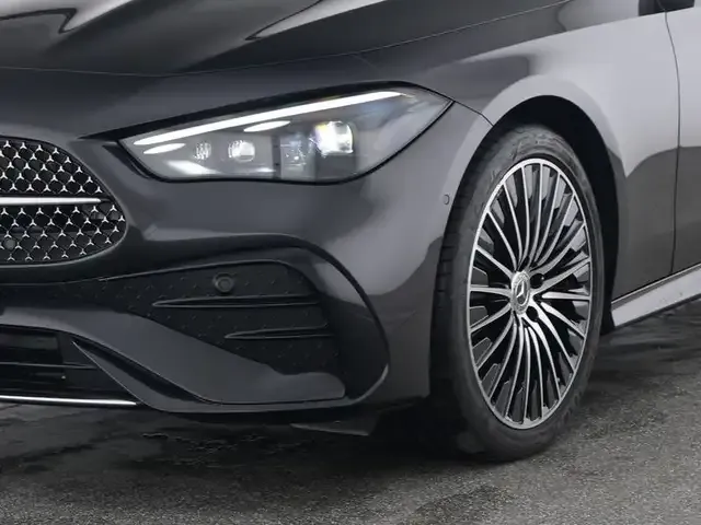 Mercedes-Benz CLE 300