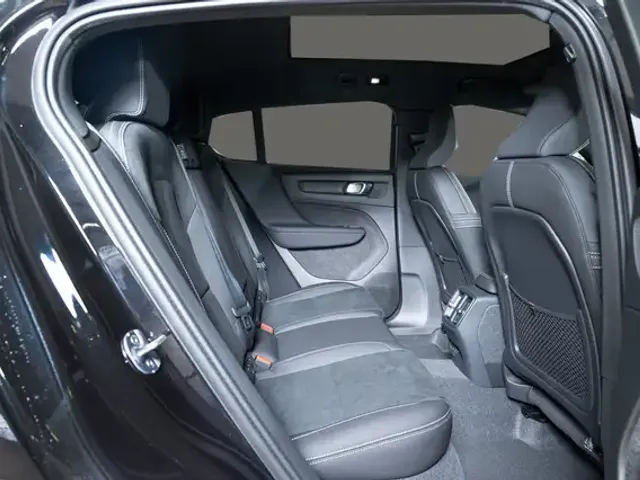 Volvo C40