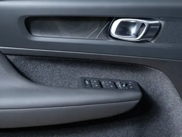 Volvo C40