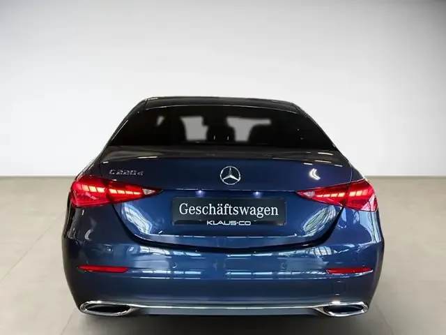 Mercedes-Benz C 220