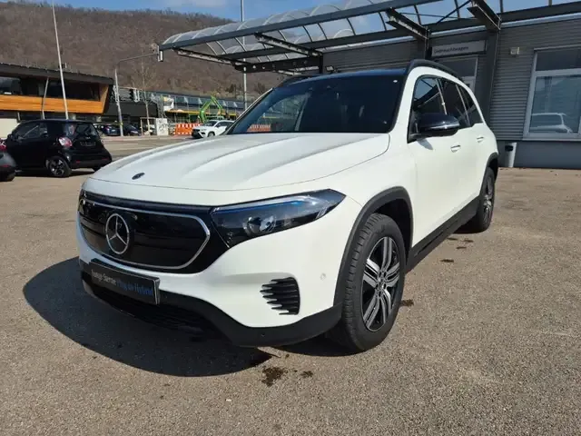 Mercedes-Benz EQB 250