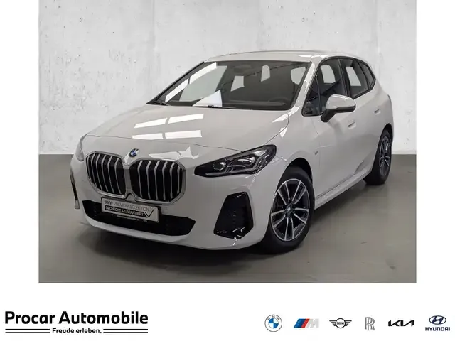 BMW 220