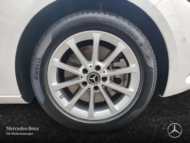 Mercedes-Benz B 250