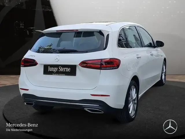 Mercedes-Benz B 250