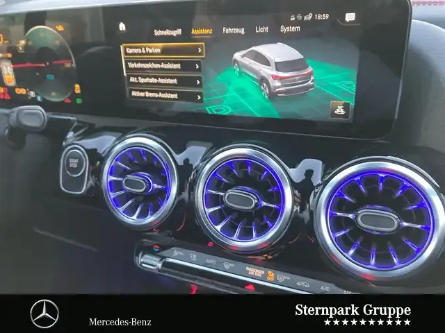 Mercedes-Benz EQA 250