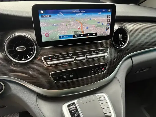 Mercedes-Benz EQV 300