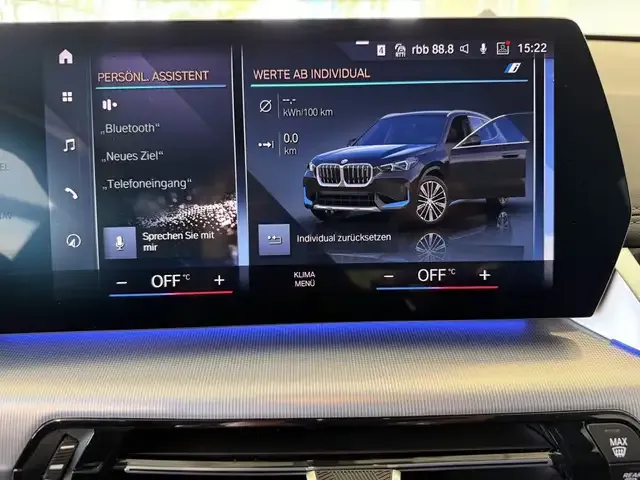BMW iX1
