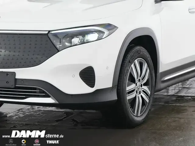 Mercedes-Benz EQB 300