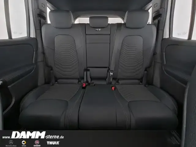 Mercedes-Benz EQB 300