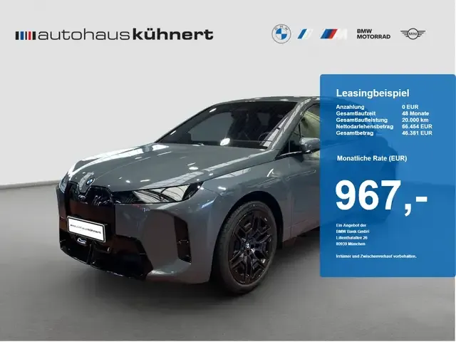 BMW iX
