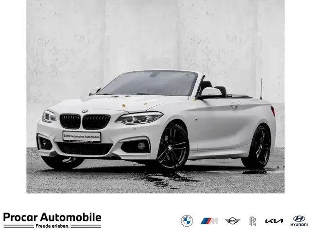 BMW 220