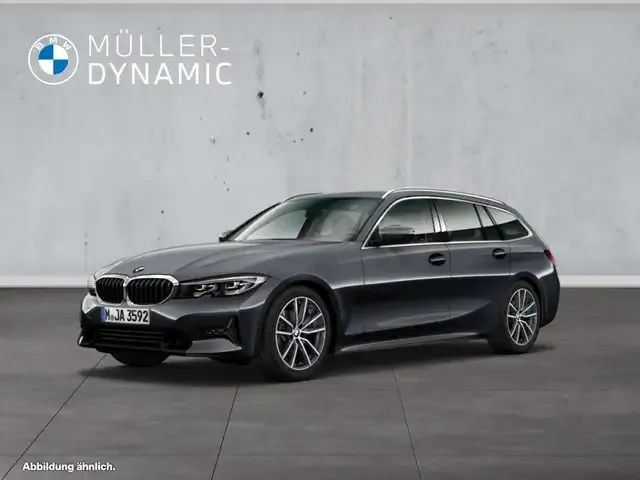 BMW 330