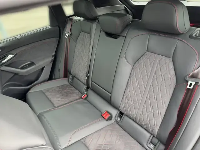 Audi SQ6