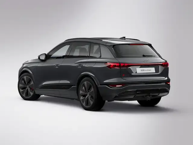 Audi SQ6