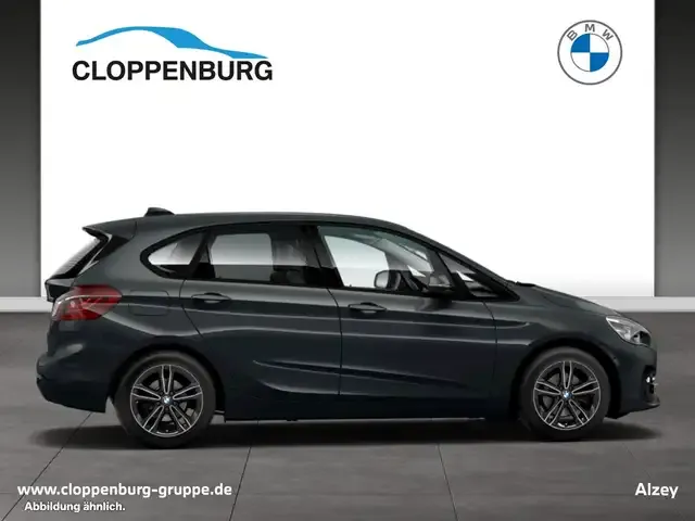 BMW 218