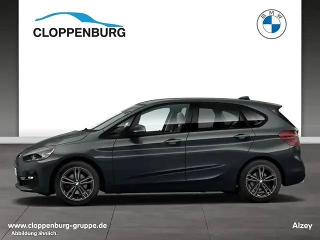 BMW 218