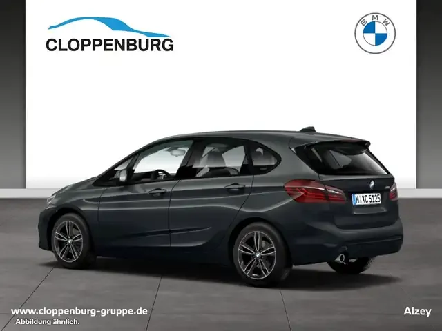 BMW 218