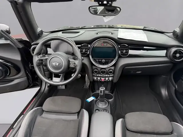 MINI John Cooper Works Cabrio