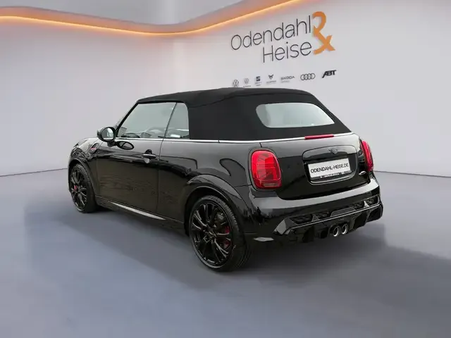 MINI John Cooper Works Cabrio