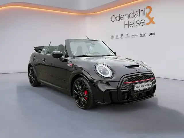 MINI John Cooper Works Cabrio