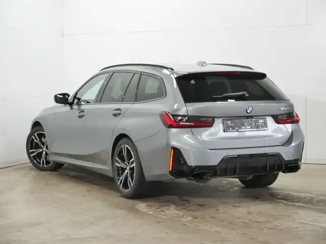 BMW 340