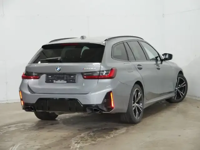 BMW 340