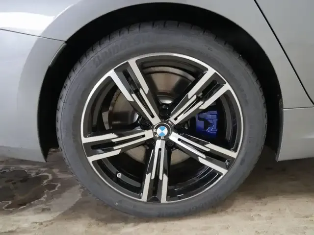 BMW 340
