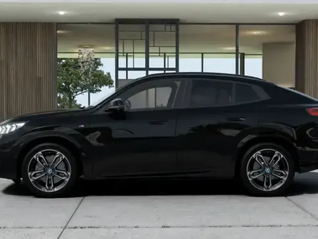 BMW iX2