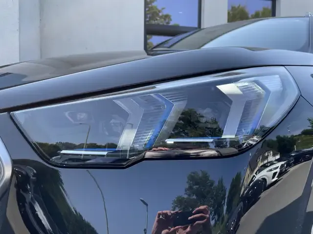 BMW iX2