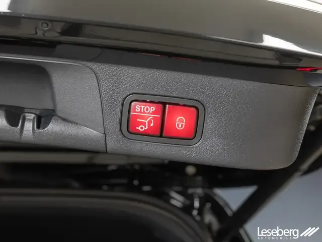 Mercedes-Benz EQB 300