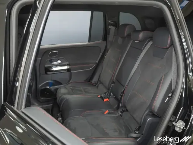 Mercedes-Benz EQB 300