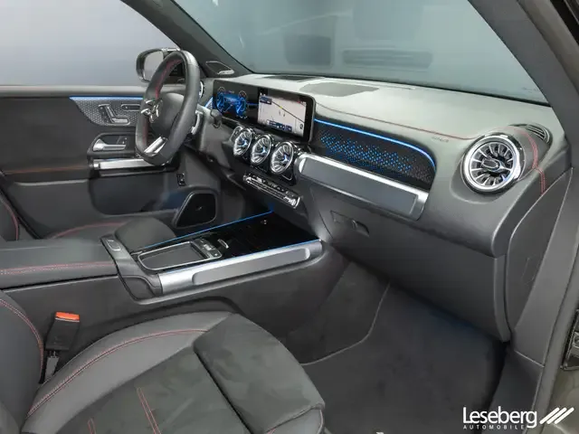 Mercedes-Benz EQB 300
