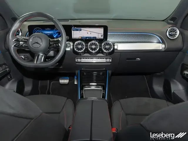 Mercedes-Benz EQB 300