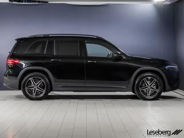 Mercedes-Benz EQB 300