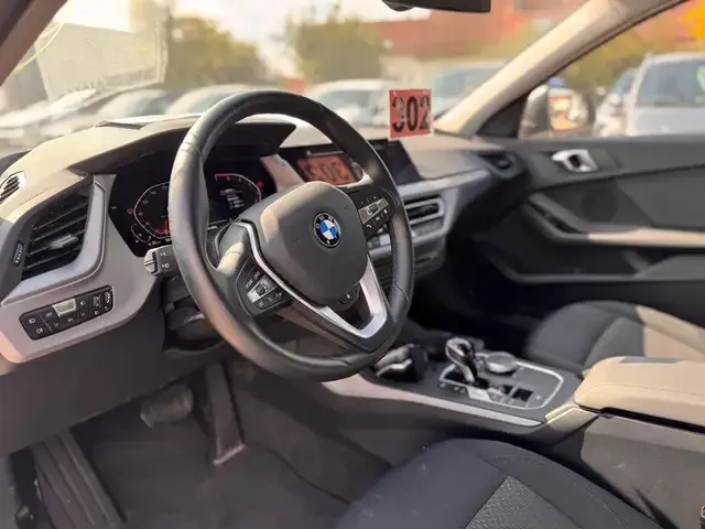 BMW 120