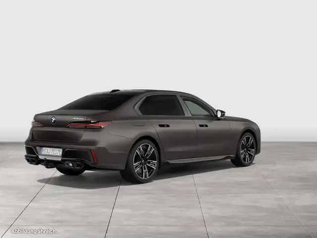 BMW 760