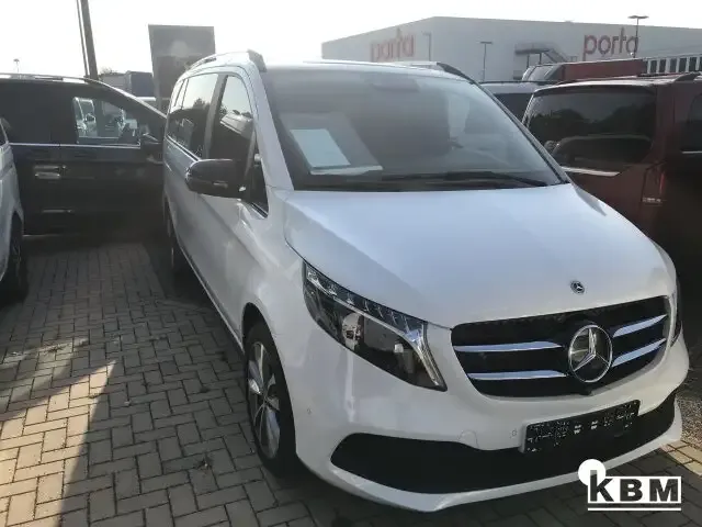 Mercedes-Benz V 250