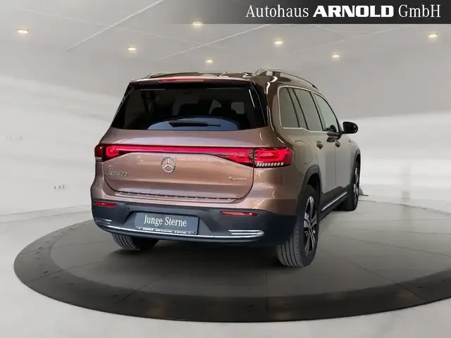 Mercedes-Benz EQB 300