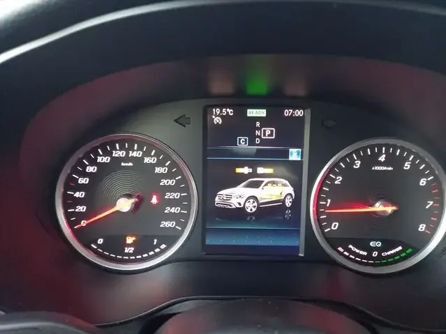 Mercedes-Benz GLC 200