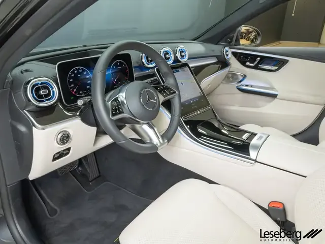 Mercedes-Benz C 220
