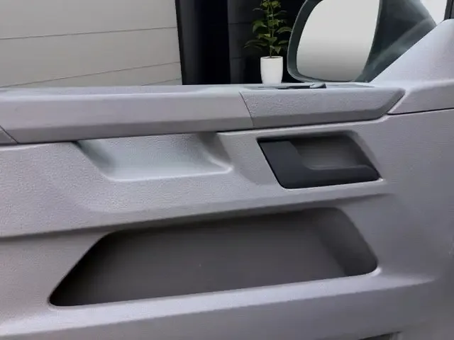 Volkswagen T6.1 Kombi