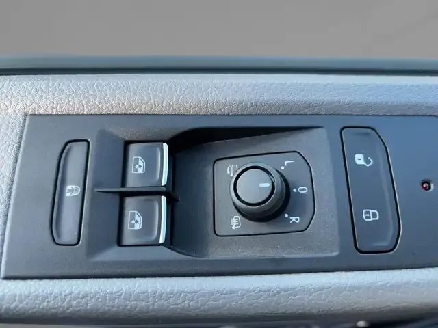 Volkswagen T6.1 Caravelle