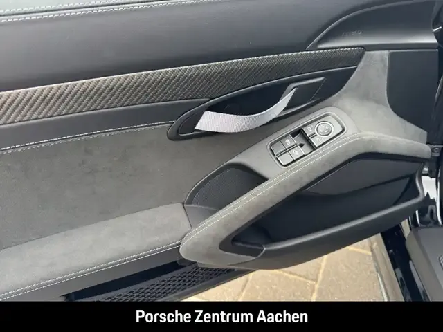 Porsche 718 Spyder